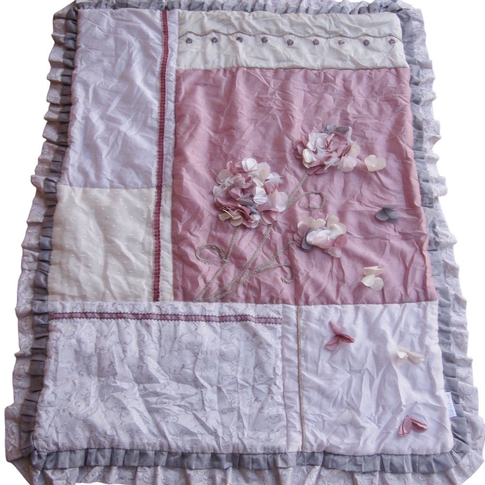 Kidsline Floral Pink & White Crib Quilt Ruffle Edges 3D Flowers Embroidery Mauve